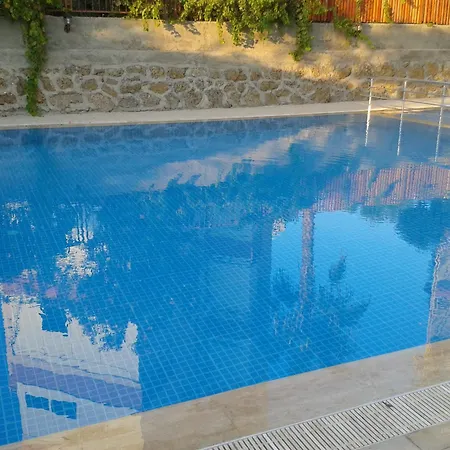 Hotel apartamentowy Yucesan Avsallar